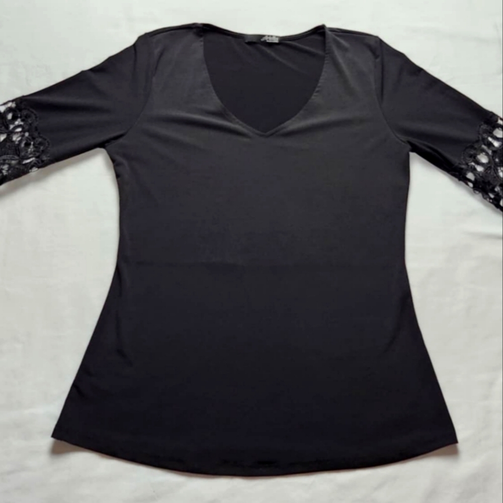 Ariella Womens Size Med Dress Long Blouse Bell Lace Insert Sleeve Stretchy Comfy